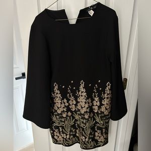 NWOT ZARA BLACK CREPE WITH GOLD EMBELLISHMENT FRONT AND BACK MINI DRESS SZ M